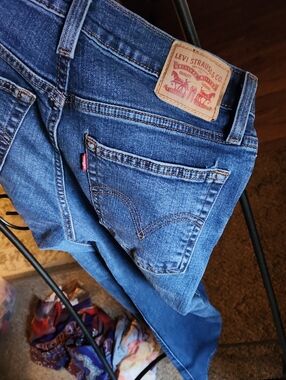 Levi's Straight-Leg Blue Denim Jeans button fly